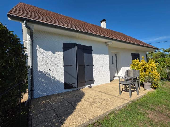 Mur extérieur en crépi La Roche-Blanche